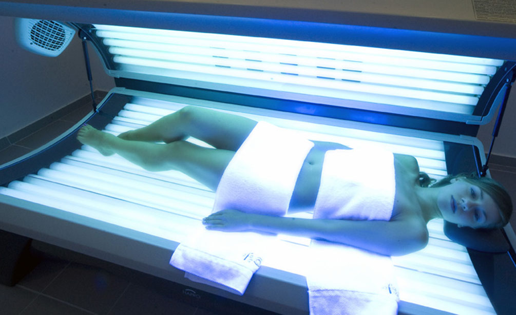 Ο χώρος του spa 400τμ, περιλαμβάνει 2 Sauna rooms, 2 Massage Rooms , Relax room , εσωτερική πισίνα με υδρομασάζ, κομμωτήριο και ένα πλήρως εξοπλισμένο γυμναστήριο.